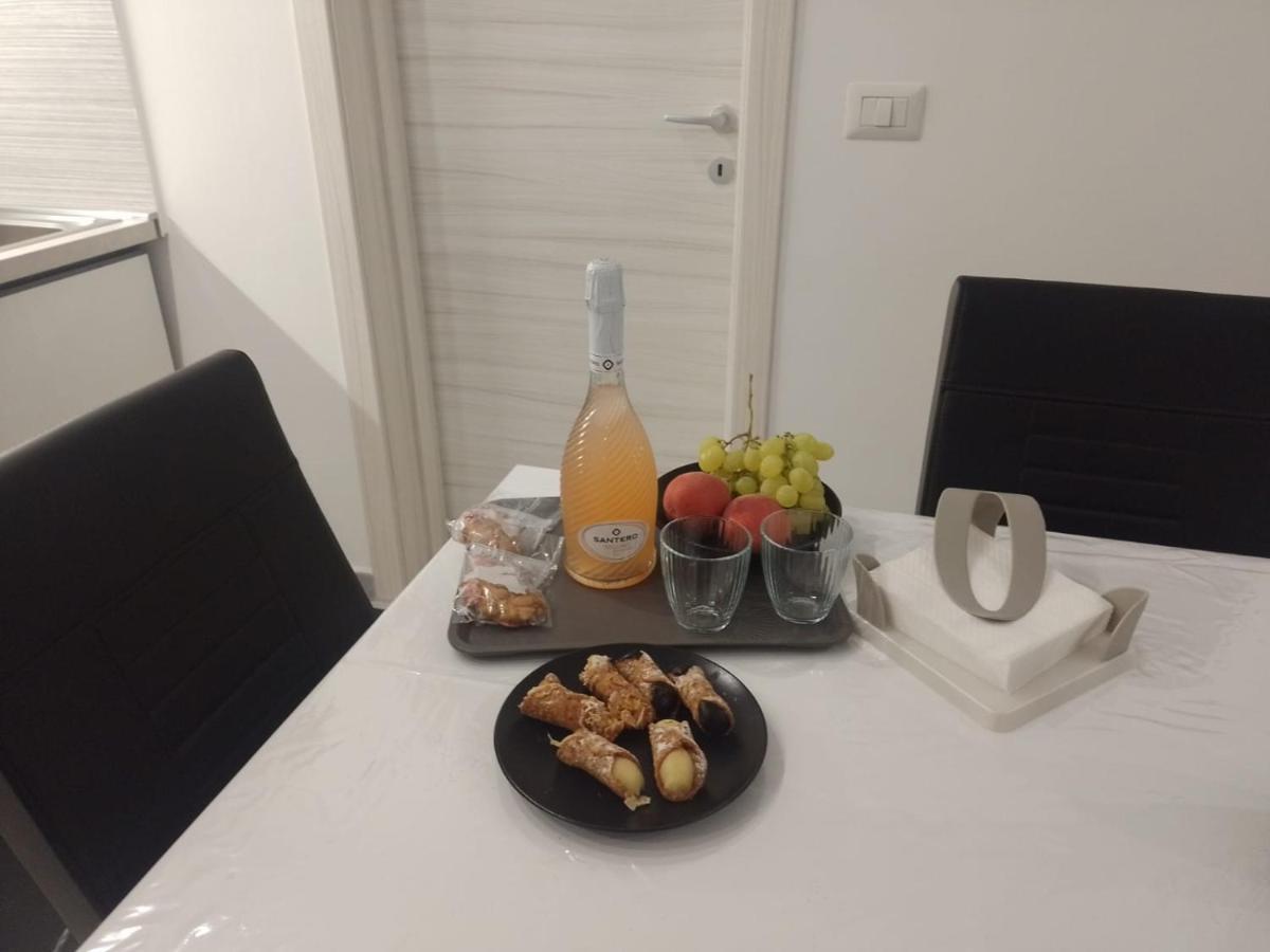 La Maison De Genevieve Appartement Aci Trezza Buitenkant foto